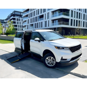 WHEELCHAIR ACCESSIBLE KIA CARNIVAL